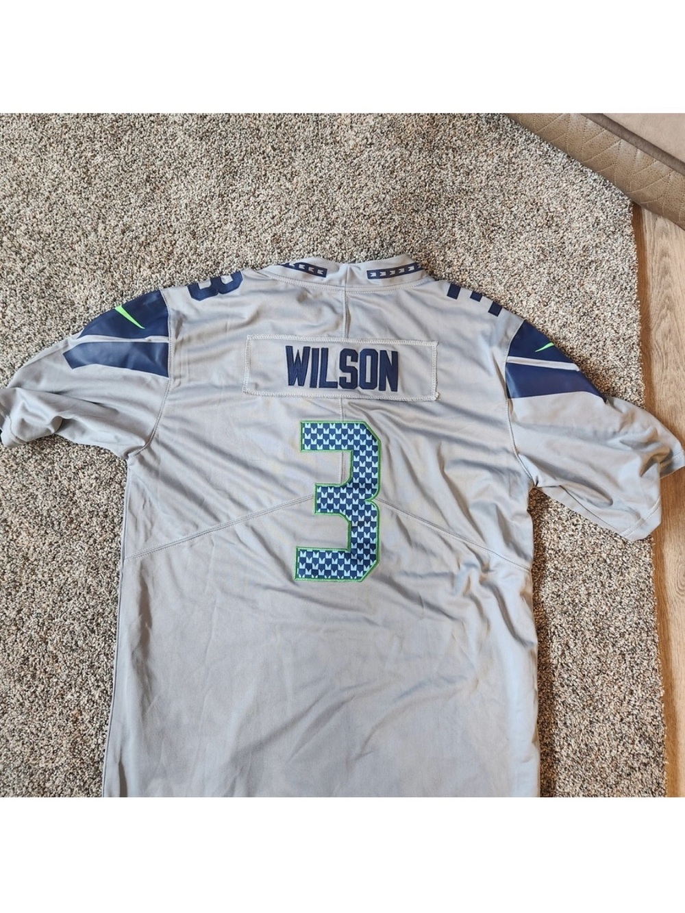 Russell Wilson #3 Seattle Seahawks Nike NFL Grey Football Jersey Men’s Large NWT